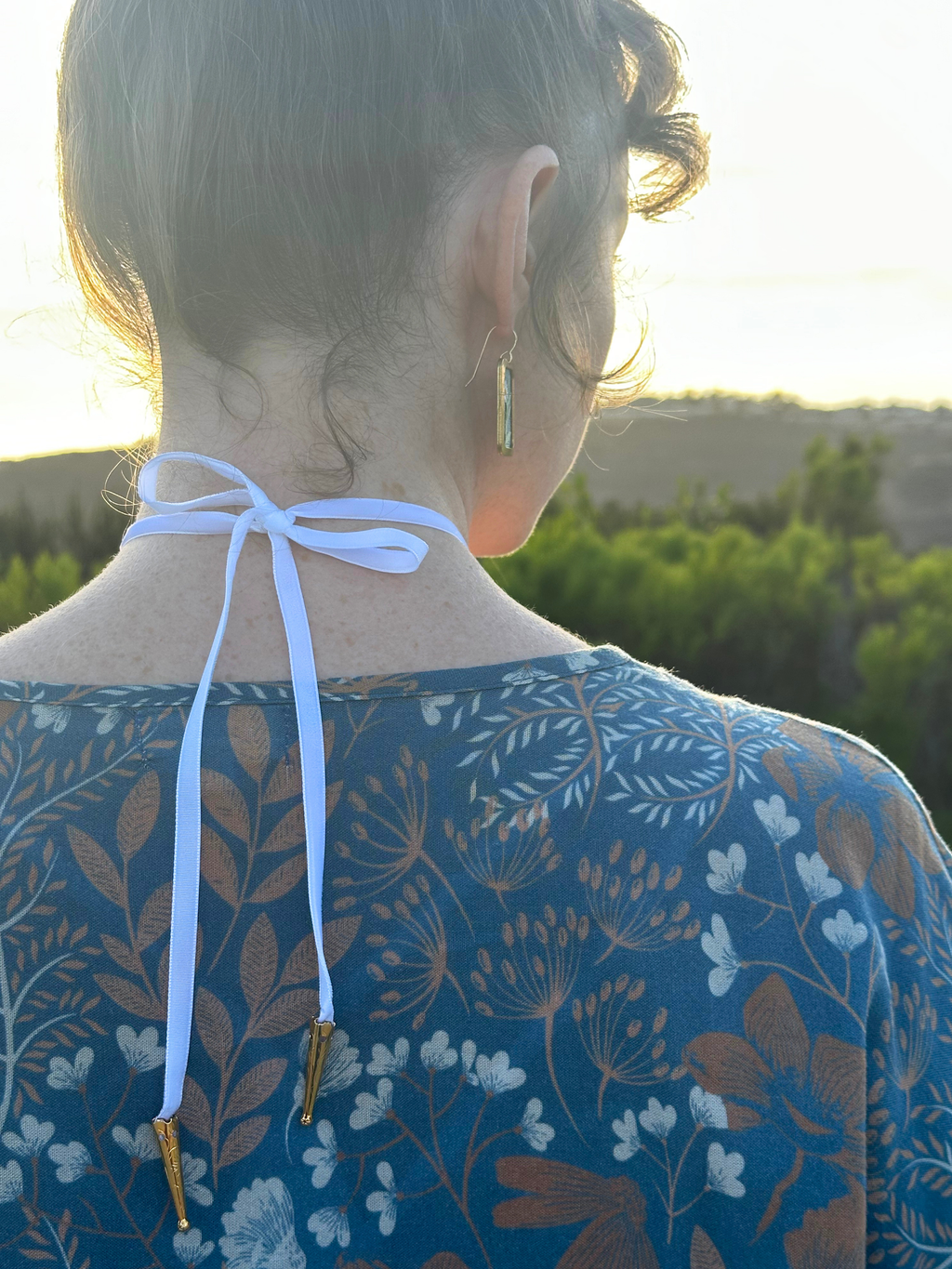 Daisy Floral Choker