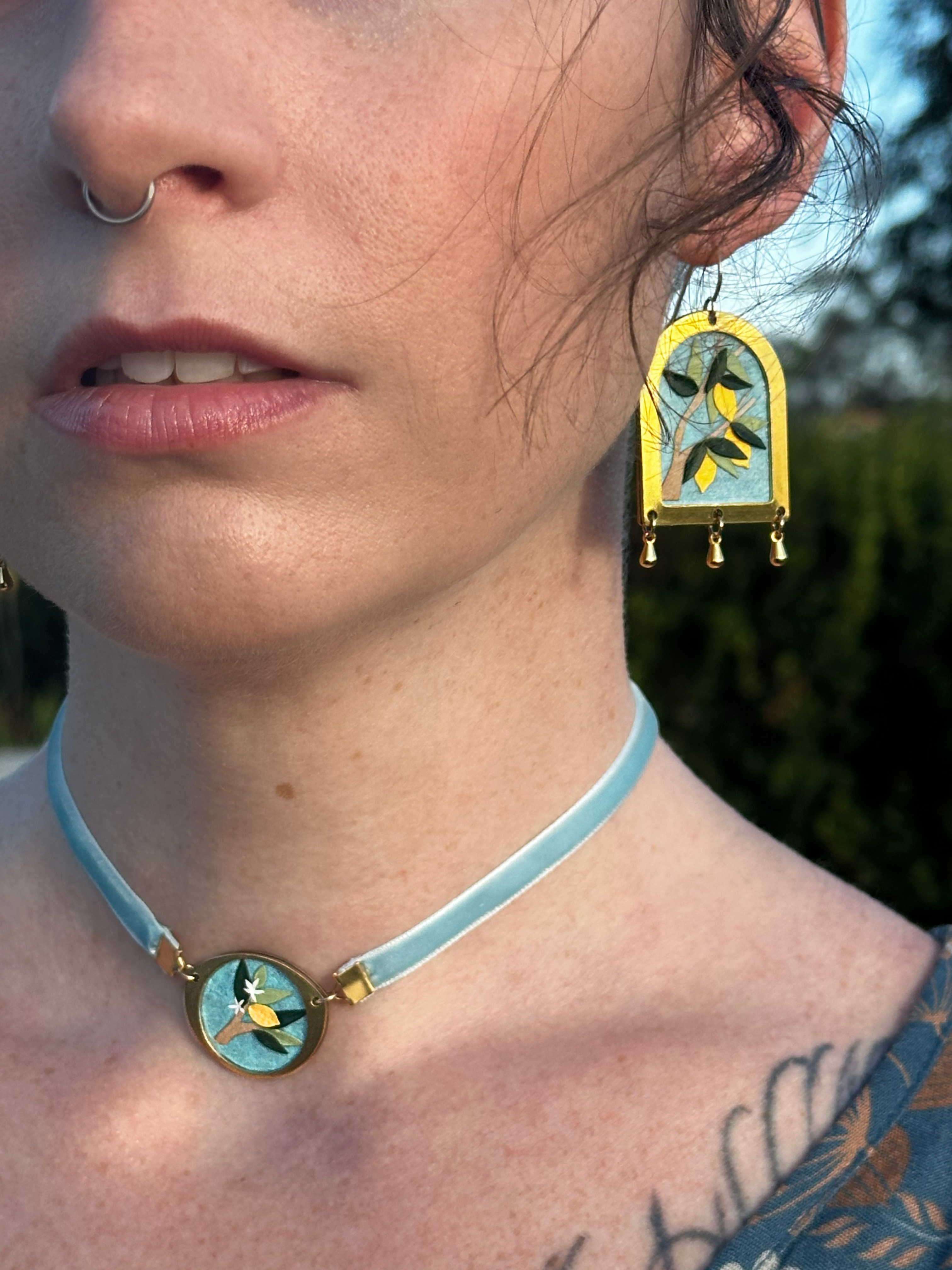 Lemon Floral Choker